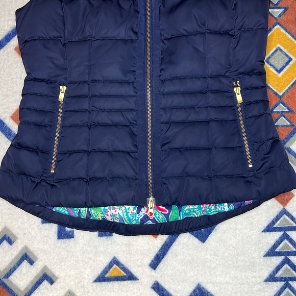 Lilly Pulitzer Syd Quilted Puffer Vest - Picture 3 of 9